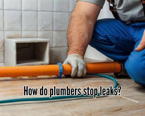 plumber stopping leakage